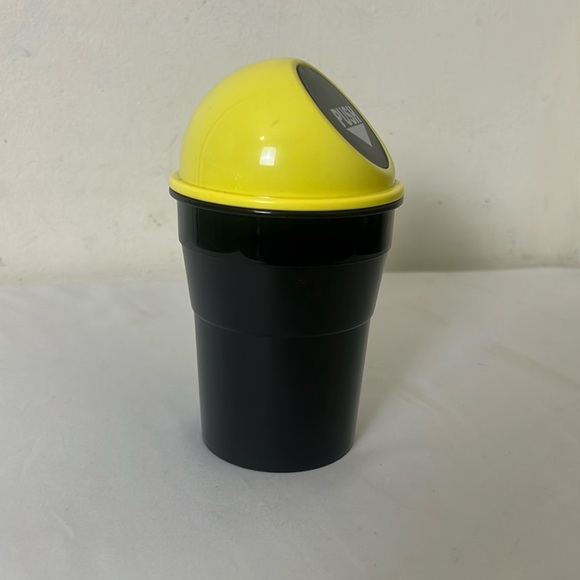 New Plastic Car Cup holder Garbage Can.Portable Trash Can for car,Office Yellow - Picture 2 of 11